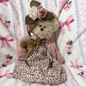 Bearington Collection DAISY AND BELLE, Teddy Bear